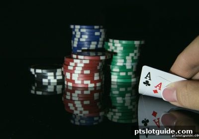 炸金花深度攻略：pt电子游戏中的心理博弈与制胜法则