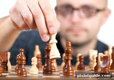 pt电子游戏深度拆解：国际象棋实时盘口博弈与战术进化