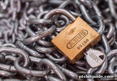 深度解析：pt电子游戏中大额充值的关键风险与理性管理策略